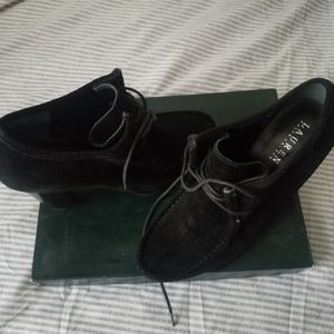 Blk suede Ralph lauren block heels